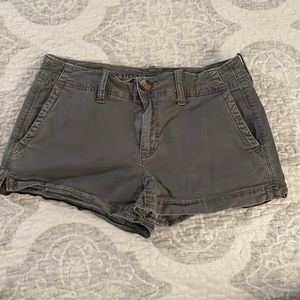 American Eagle women’s “Shortie” shorts